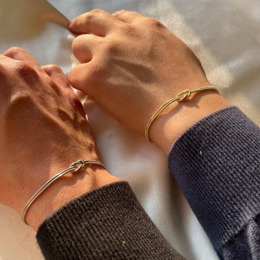 Matching Couple Bracelets Gold & Silver Stainless Steel Love Knot Jewelry - Picture 3 of 8